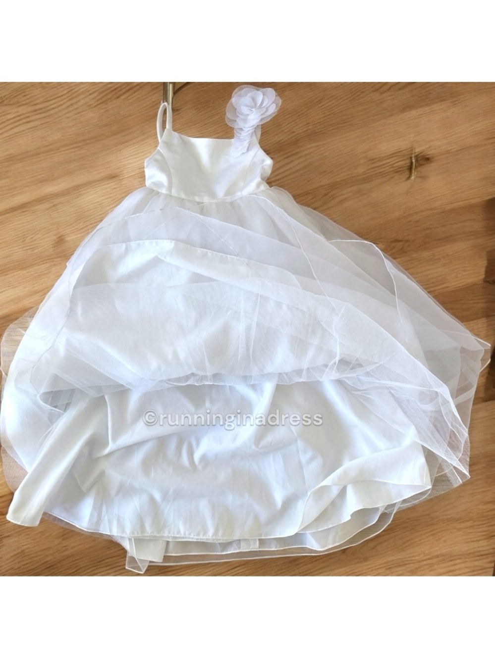 David’s Bridal White Organza Tiered Flower Girl Dress WG1267 Size 6 - Picture 10 of 16